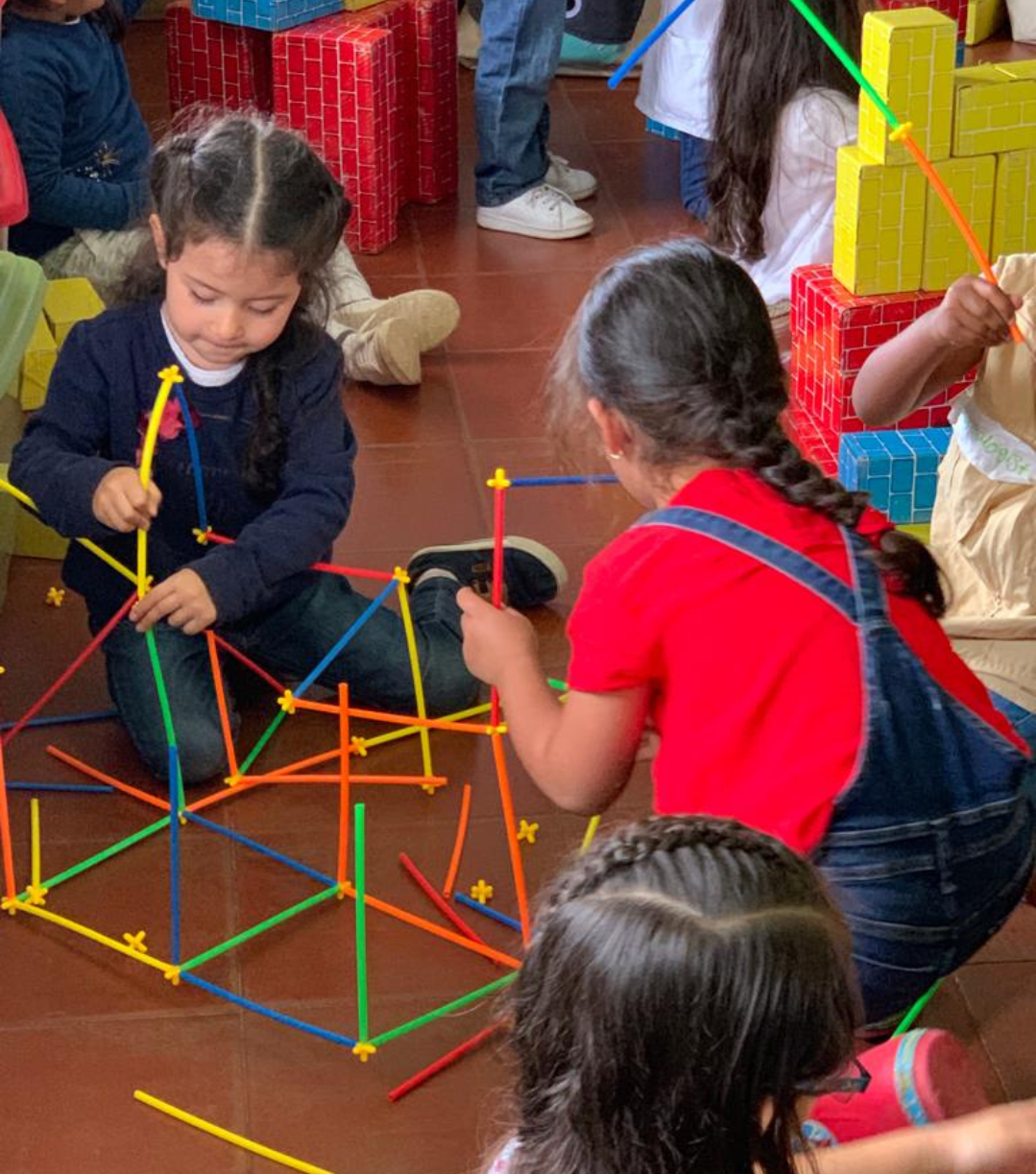 Colegio Campestre Americano en Popayán - Imagen personitas cards