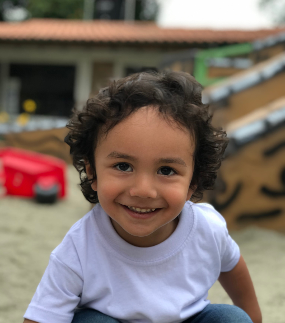 Colegio Campestre Americano en Popayán - Imagen personitas cards